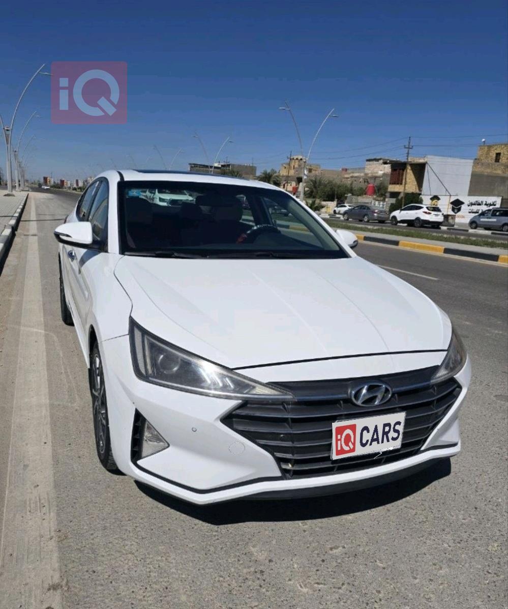 هيونداي النترا